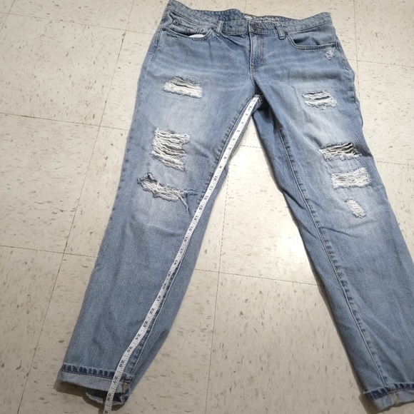 Gap | Light Blue Distressed Women's Boyfriend Jeans - Picture 11 of 11